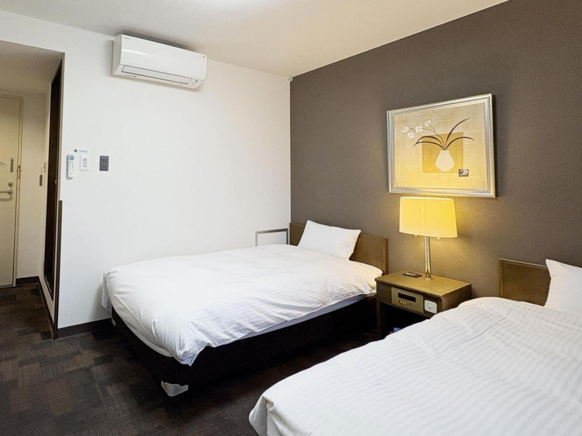 Hotel Route-Inn Court Uenohara Zewnętrze zdjęcie