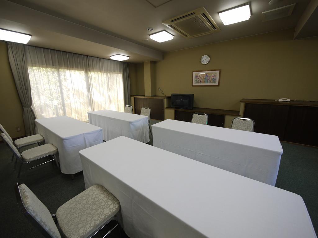 Hotel Route-Inn Court Uenohara Zewnętrze zdjęcie